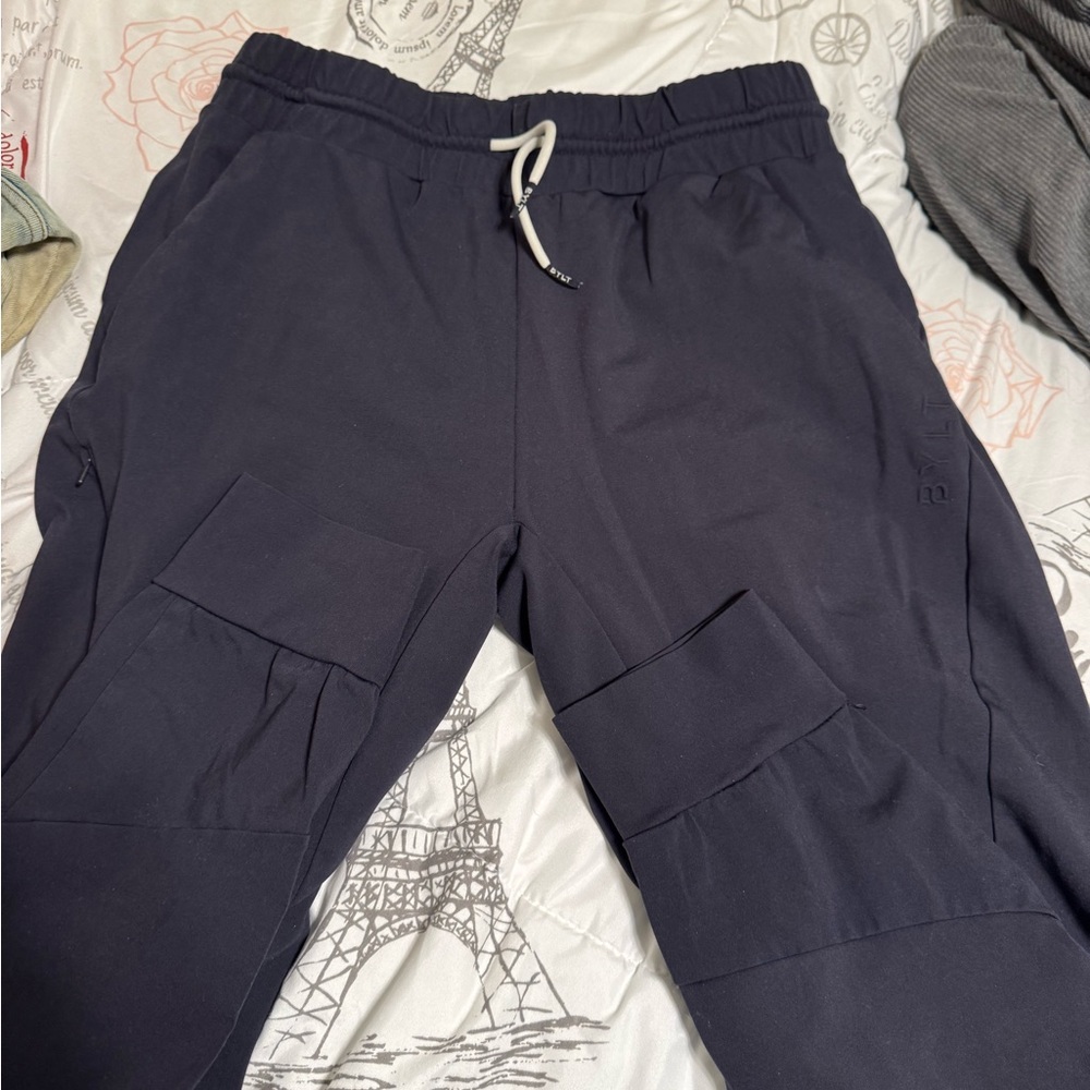 Men’s Bylt joggers sz large blue